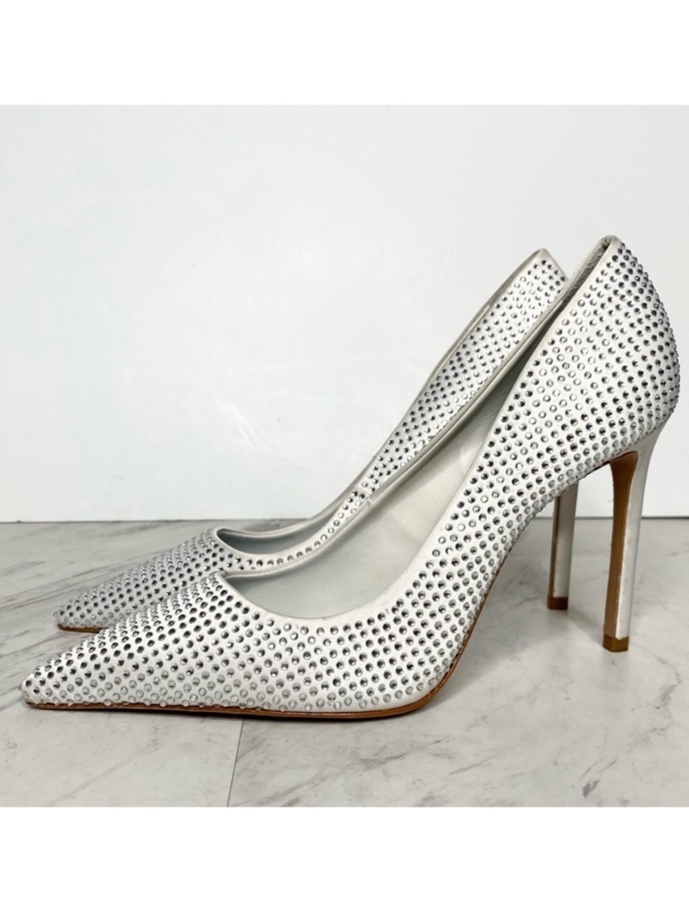 Schutz Lou Crystal Pointy Toe Pump 9B